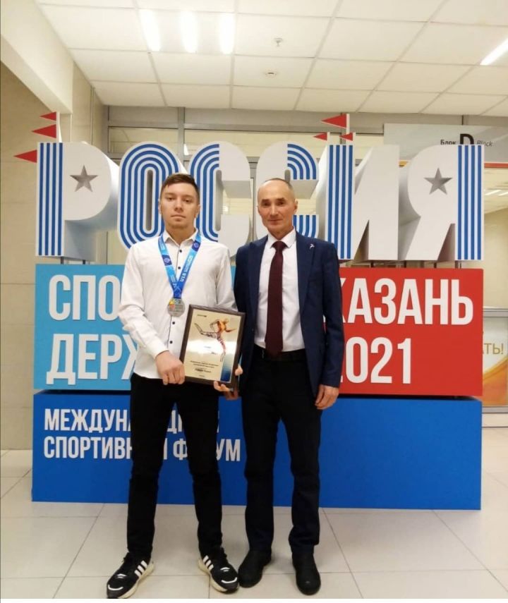 Два тренера Мензелинского района удостоились звания «Заслуженный работник физической культуры Республики Татарстан»