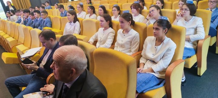 В Актаныше обсудили актуальные проблемы изучения истории татар Закамья