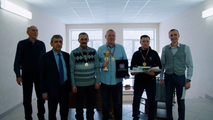 Работники Мензелинского филиала Татавтодора стали победителями турнира по шахматам