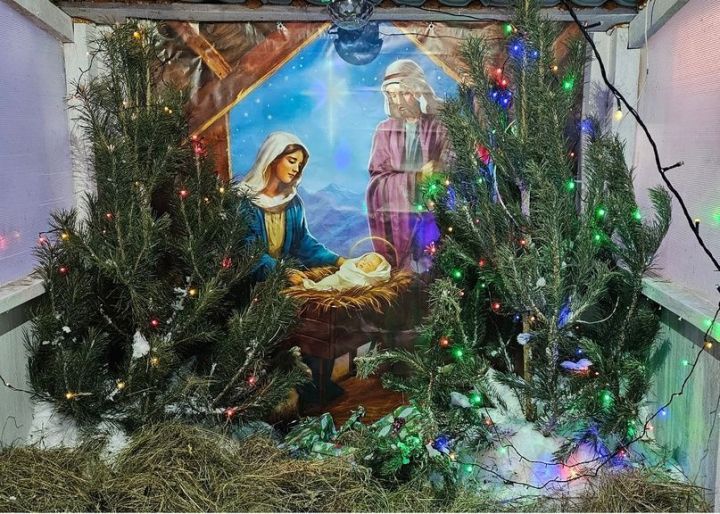 Глава Мензелинского района Айдар Салахов поздравляет мензелинцев с Рождеством Христовым