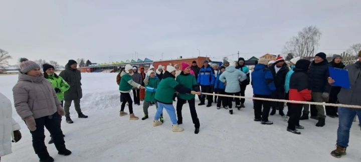 В Мензелинске прошла  Зимняя Спартакиада среди работников общеобразовательных учреждений района
