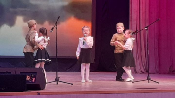 В Мензелинске прошел фестиваль искусства и творчества «Весенняя капель»