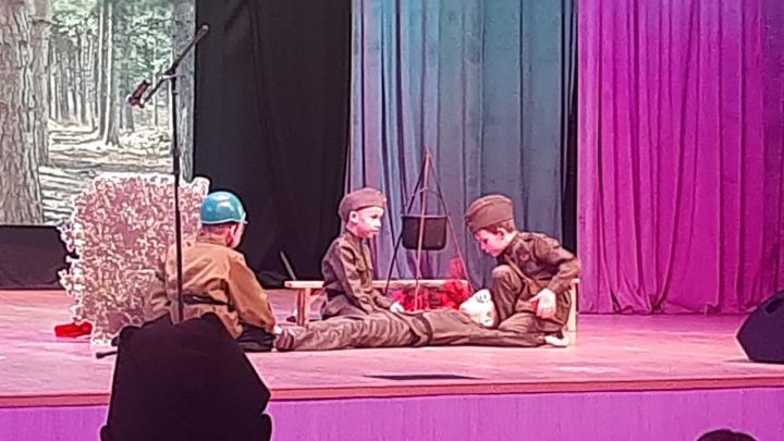 В Мензелинске прошел фестиваль искусства и творчества «Весенняя капель»