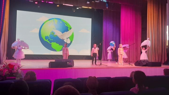 В Мензелинске прошел фестиваль искусства и творчества «Весенняя капель»