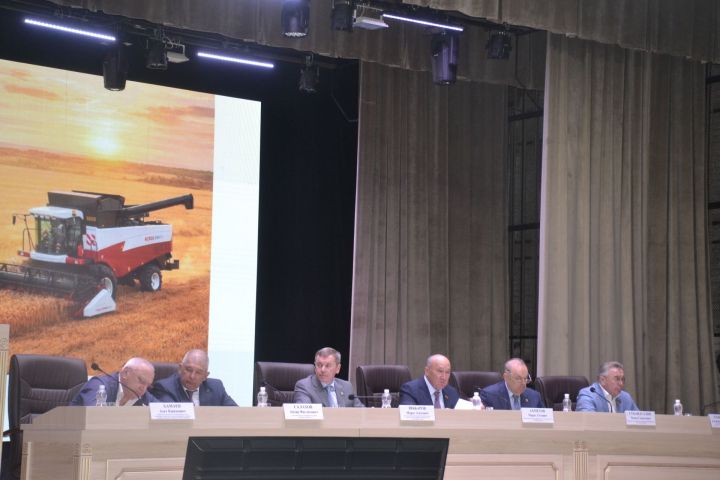 Минзәләдә авыл халкының эшлекле активлыгын арттыру буенча семинар узды