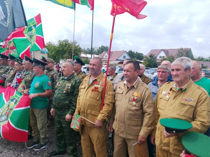Коноваловкада хәрби хәрәкәтләр ветераннары истәлегенә парк ачтылар