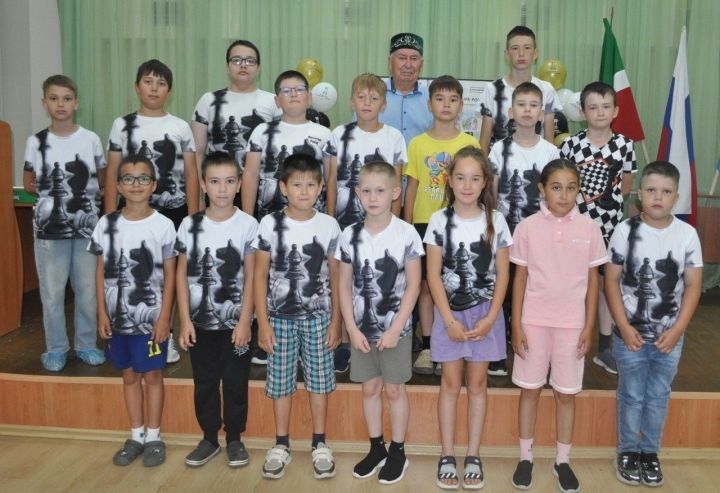 Минзәләдә рус шахматлары Таврели буенча турнир узды