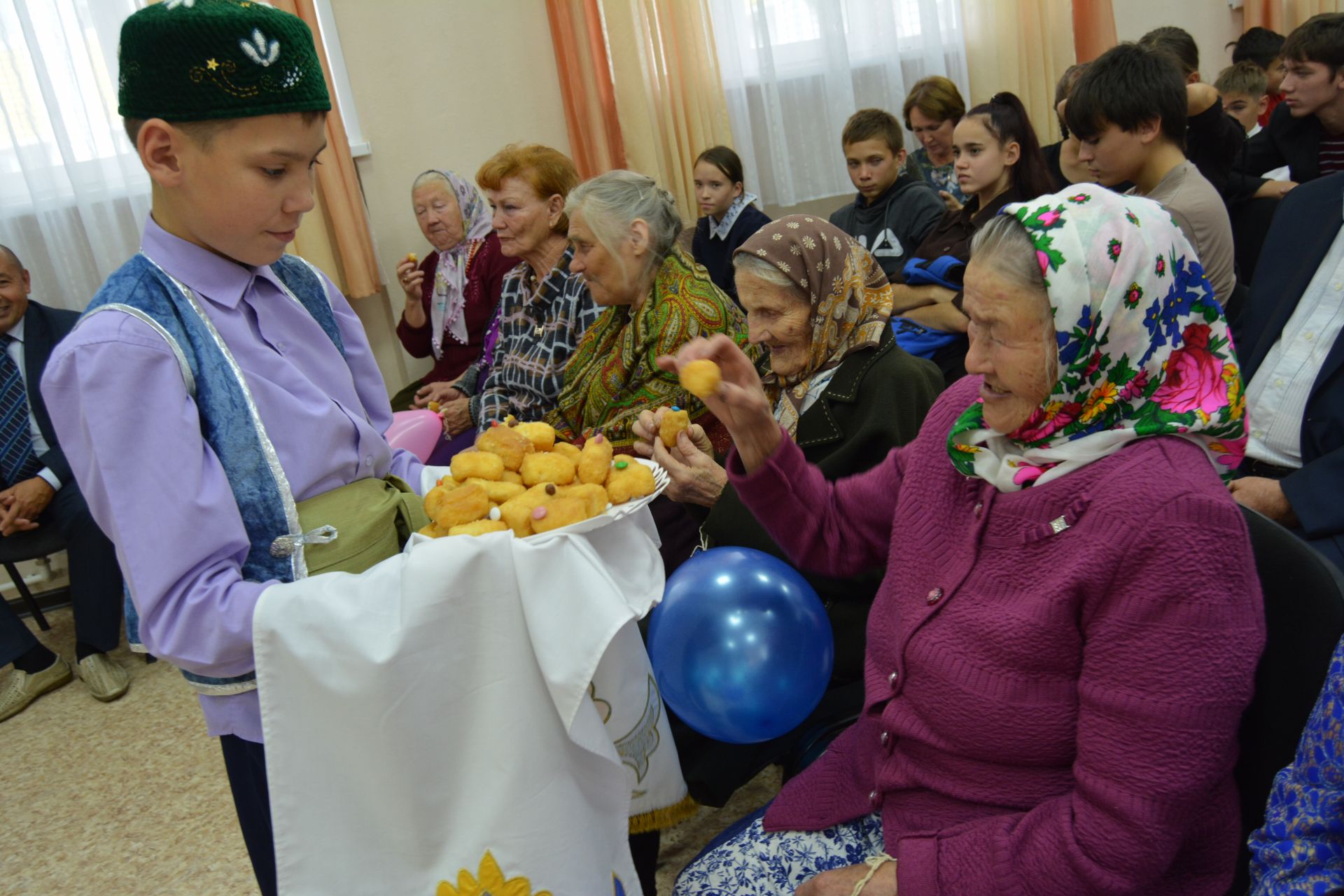 В Мензелинске чествуют пожилых людей