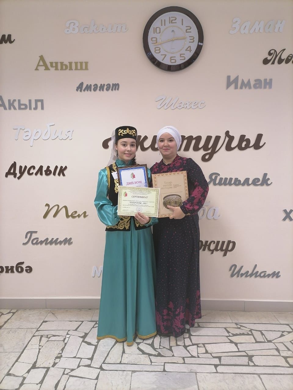 Студентка Мензелинского педагогического колледжа стала призером конкурса "Татар кызы - 2021"