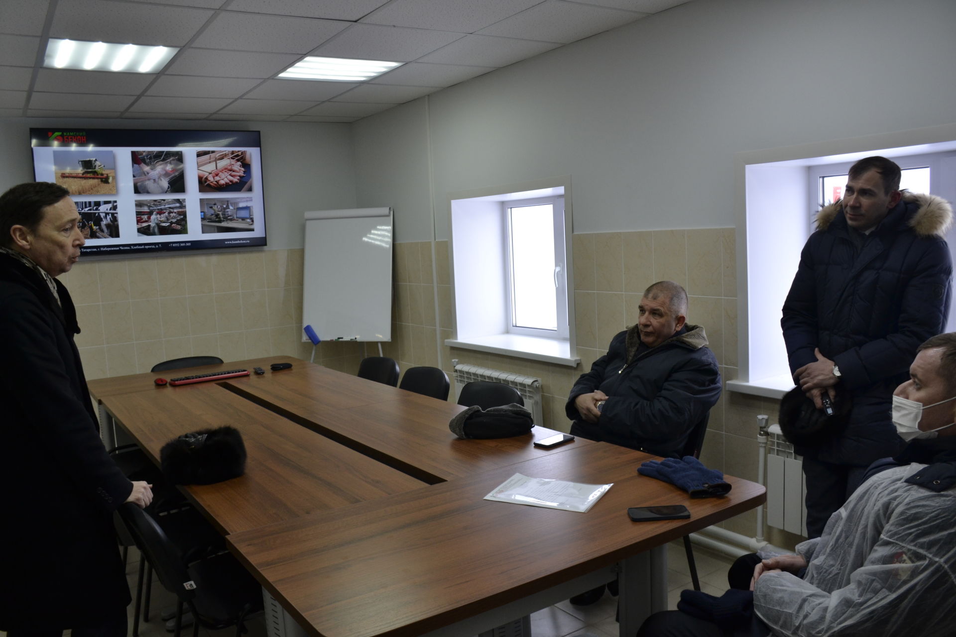 Министр сельского хозяйства Татарстана Марат Зяббаров посетил модернизированную ферму в Балтаево