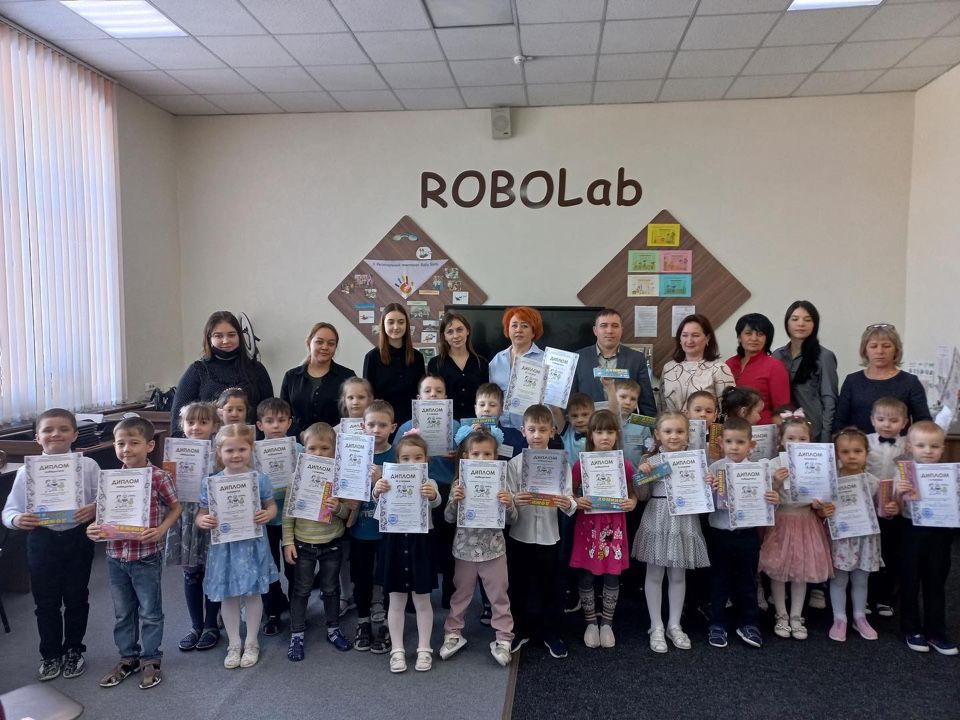 Воспитанники детских садов Мензелинского района показали знания по робототехнике