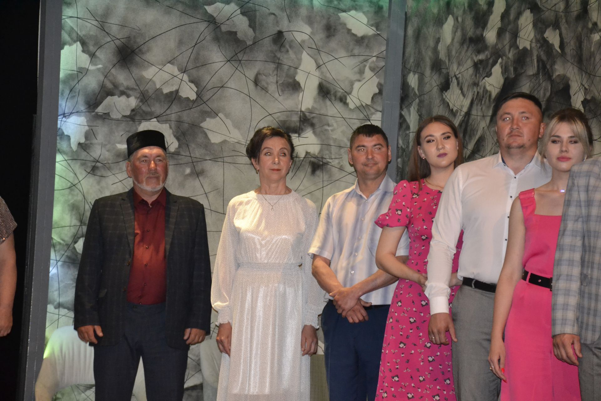 Мензелинский театр закрыл сезон спектаклем “Хаталы хат” Зульфата Хакима