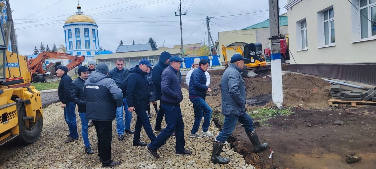 При строительстве новых объектов в Мензелинске улучшается и облик близлежащих улиц