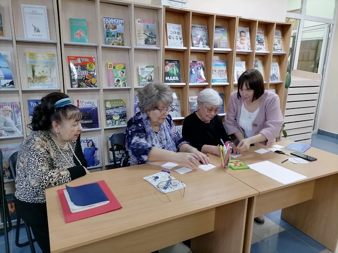 «Сибелә чәчәк» шагыйрәләре «Библиотөндә» катнаштылар