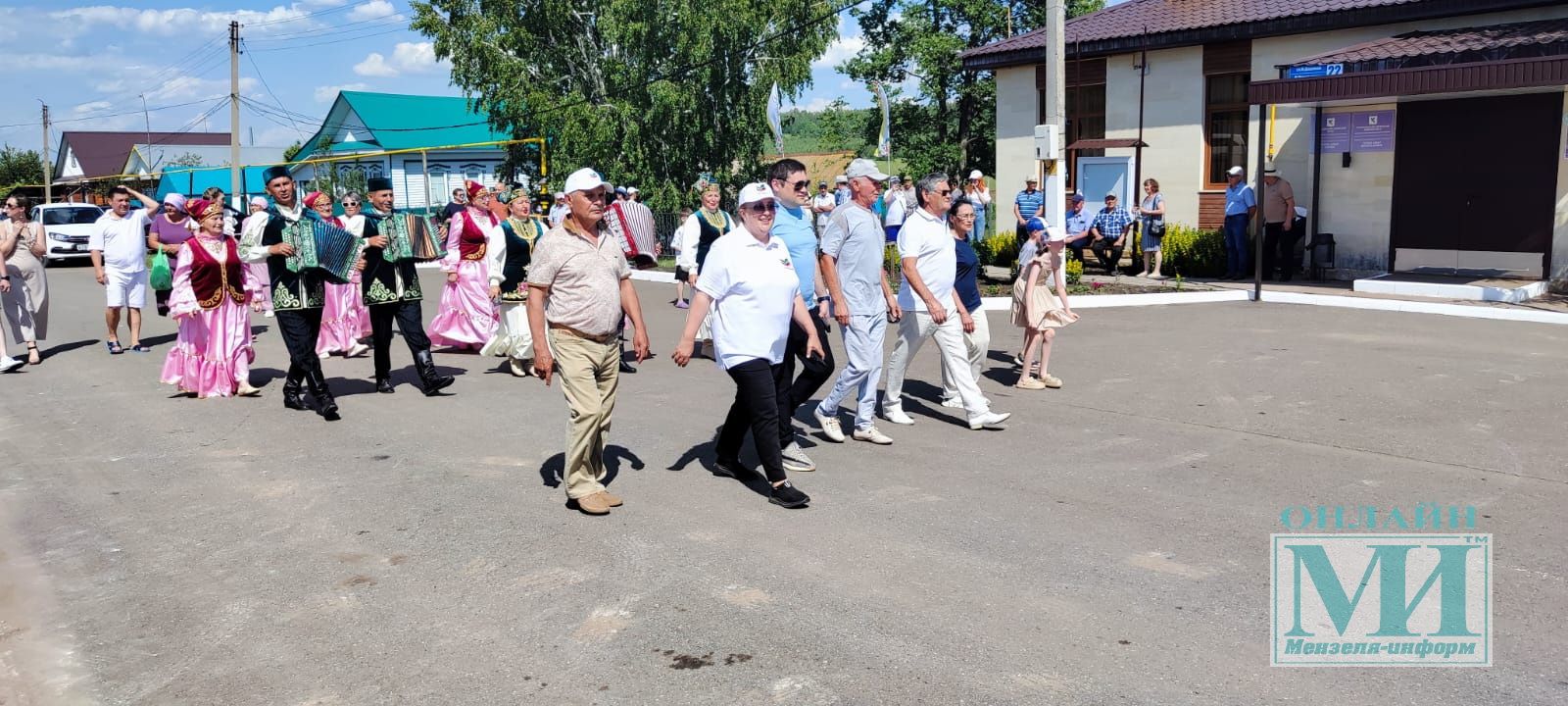 В селе Топасево Мензелинского района открылись социальные объекты