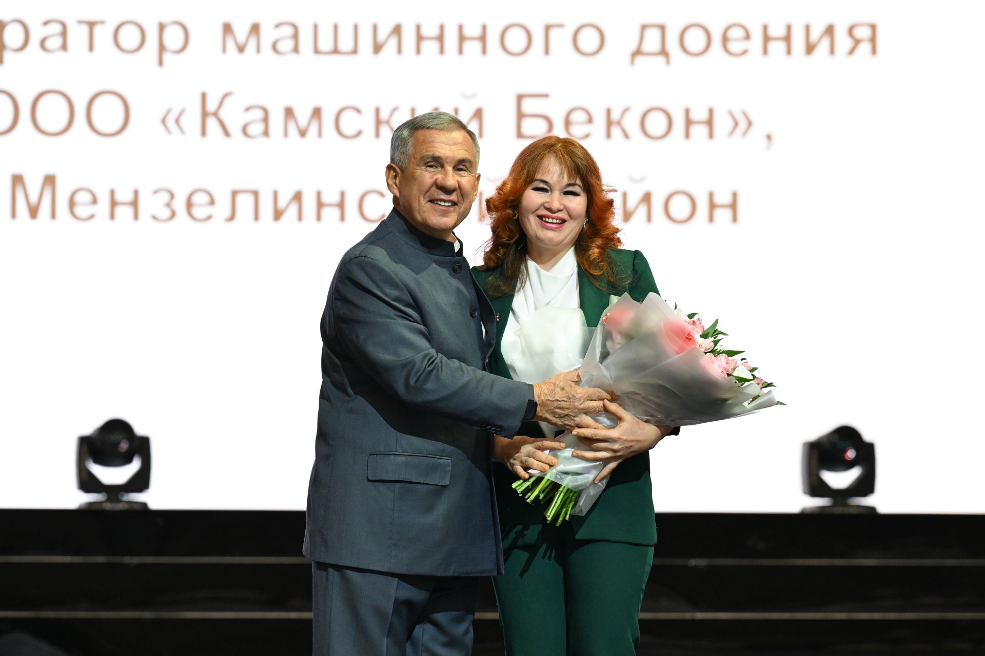 Рустам Минниханов высоко оценил успехи Мензелинского района в сельском хозяйстве