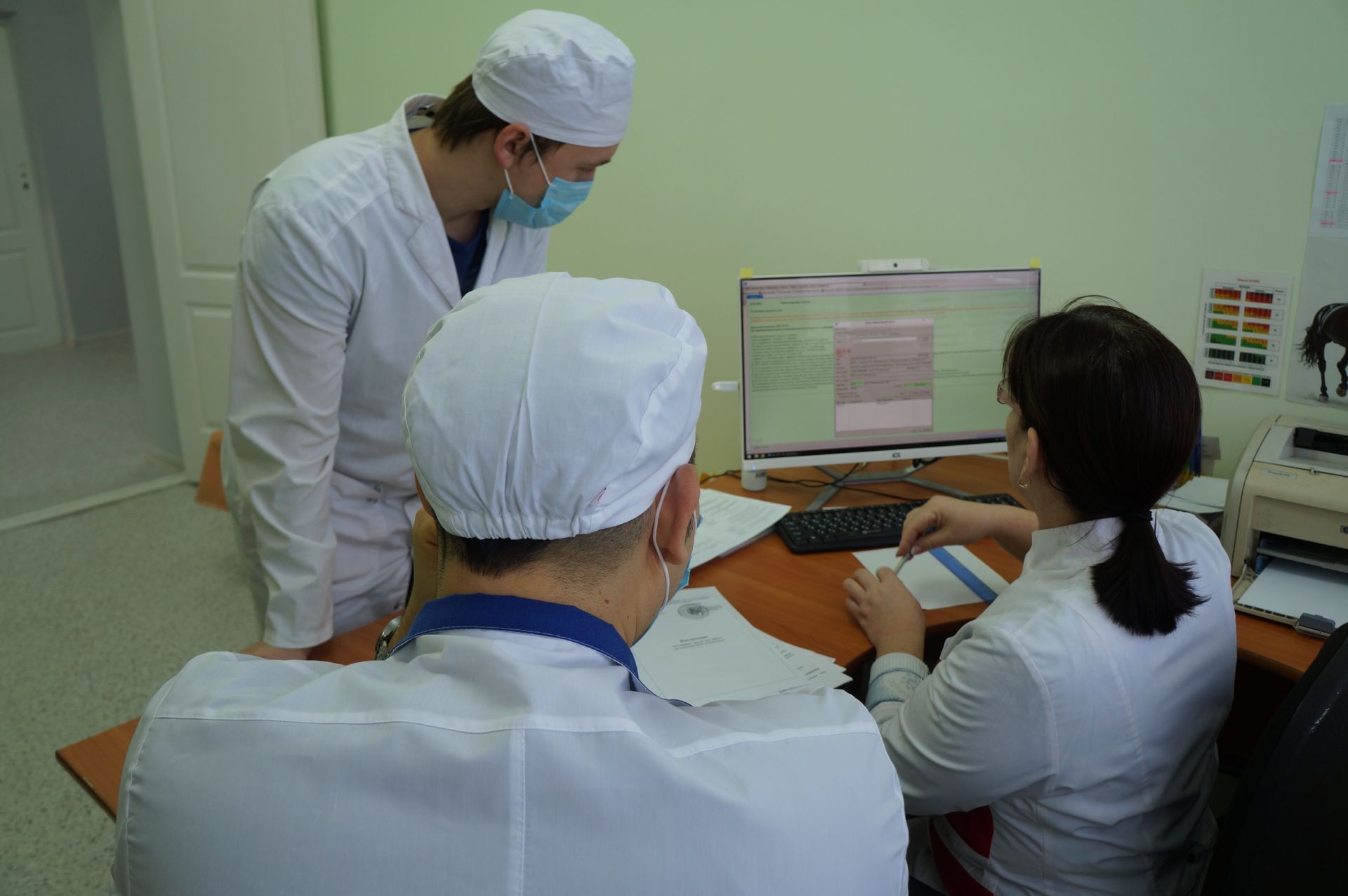 Студенты Мензелинского медучилища проходят практику на фельдшерско-акушерских пунктах