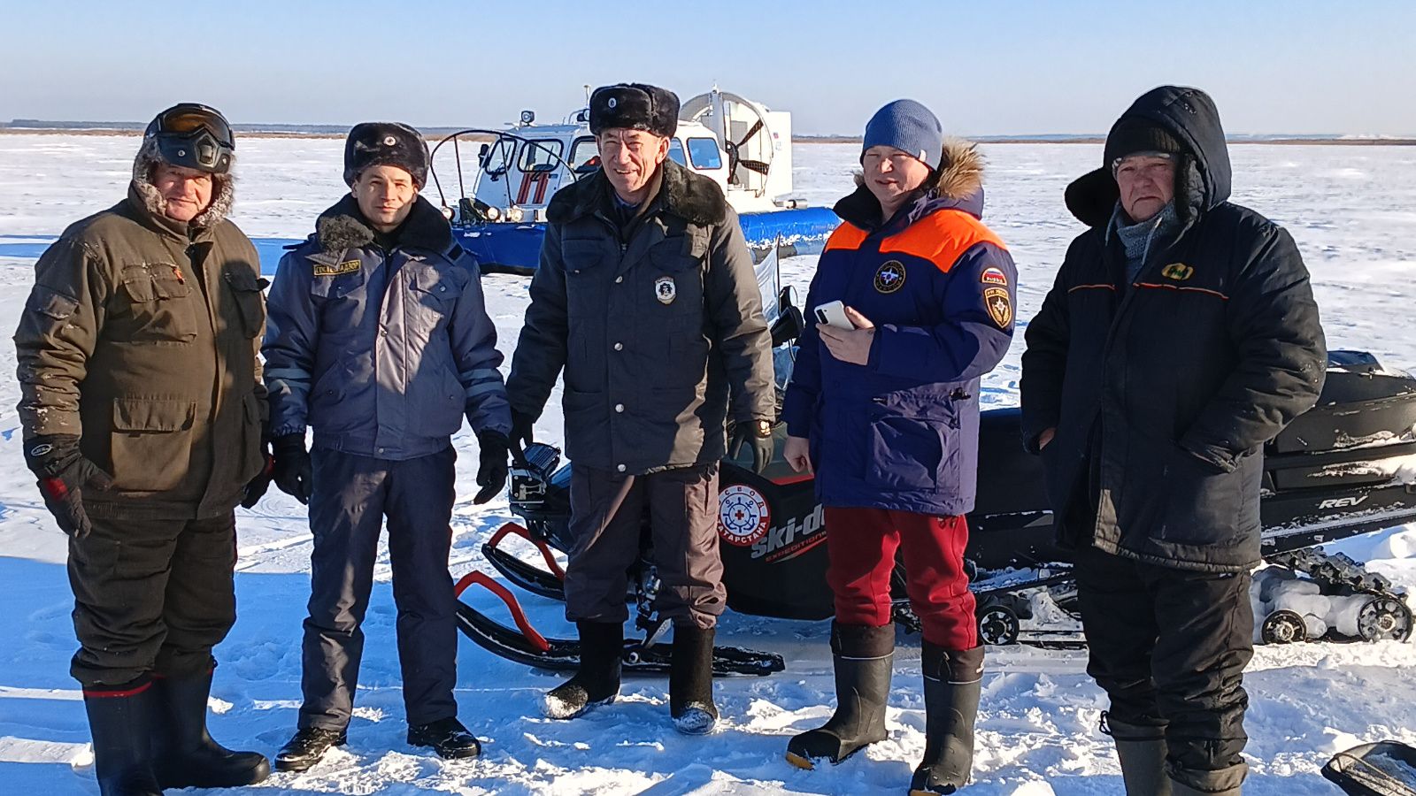На Нижнекамском водохранилище проведен рейд по проверке снегоходов