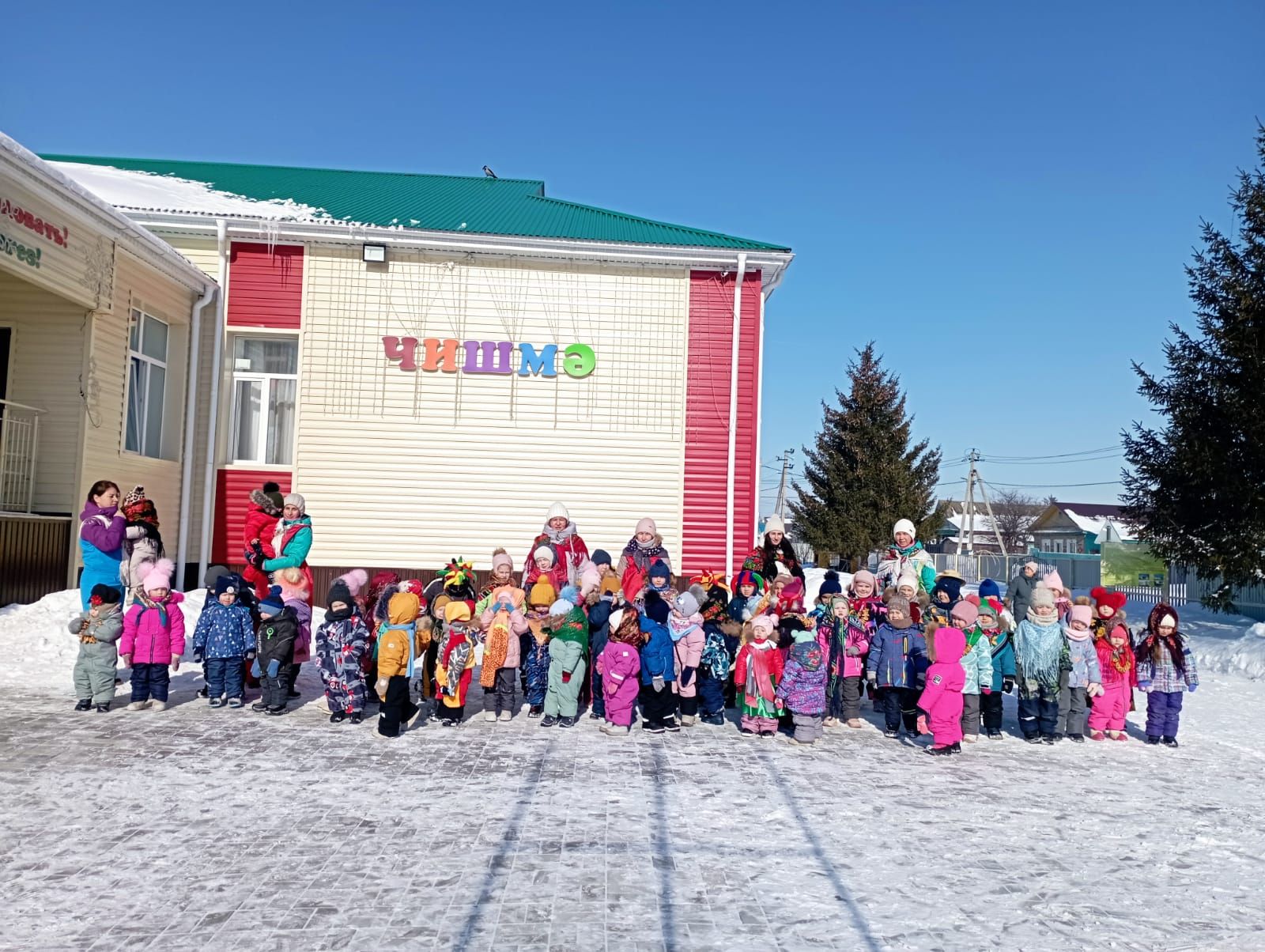 Каждая группа испекла свои блины