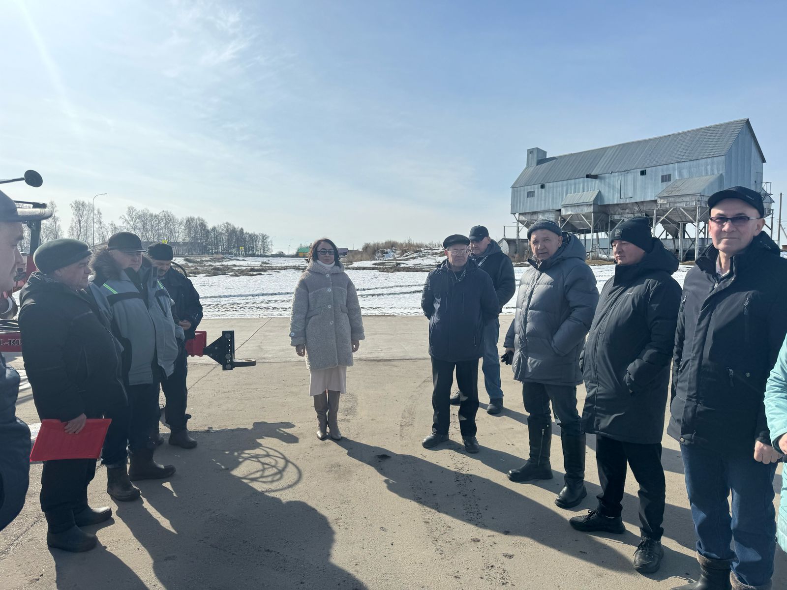 На мензелинских полях царствует весна