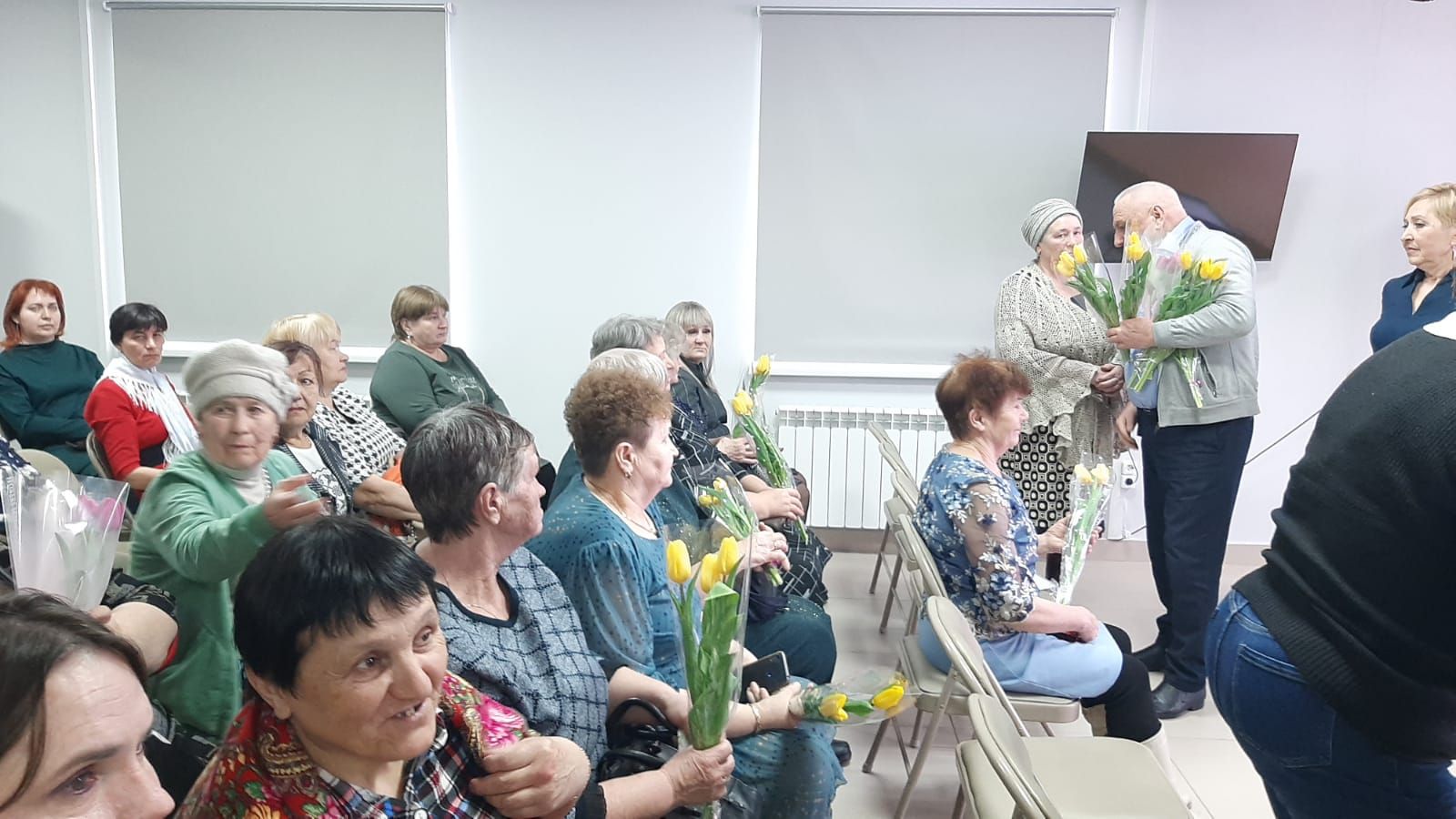 В Молодежном центре «Ялкын» прошло праздничное мероприятие, посвященное 8 марта