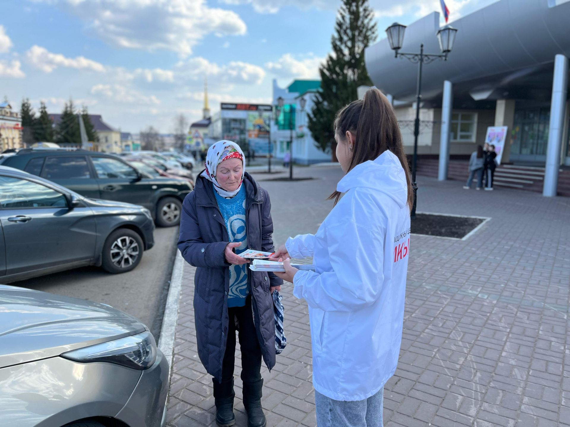 В Мензелинске прошла акция «ЮИД за Победу благодарит»