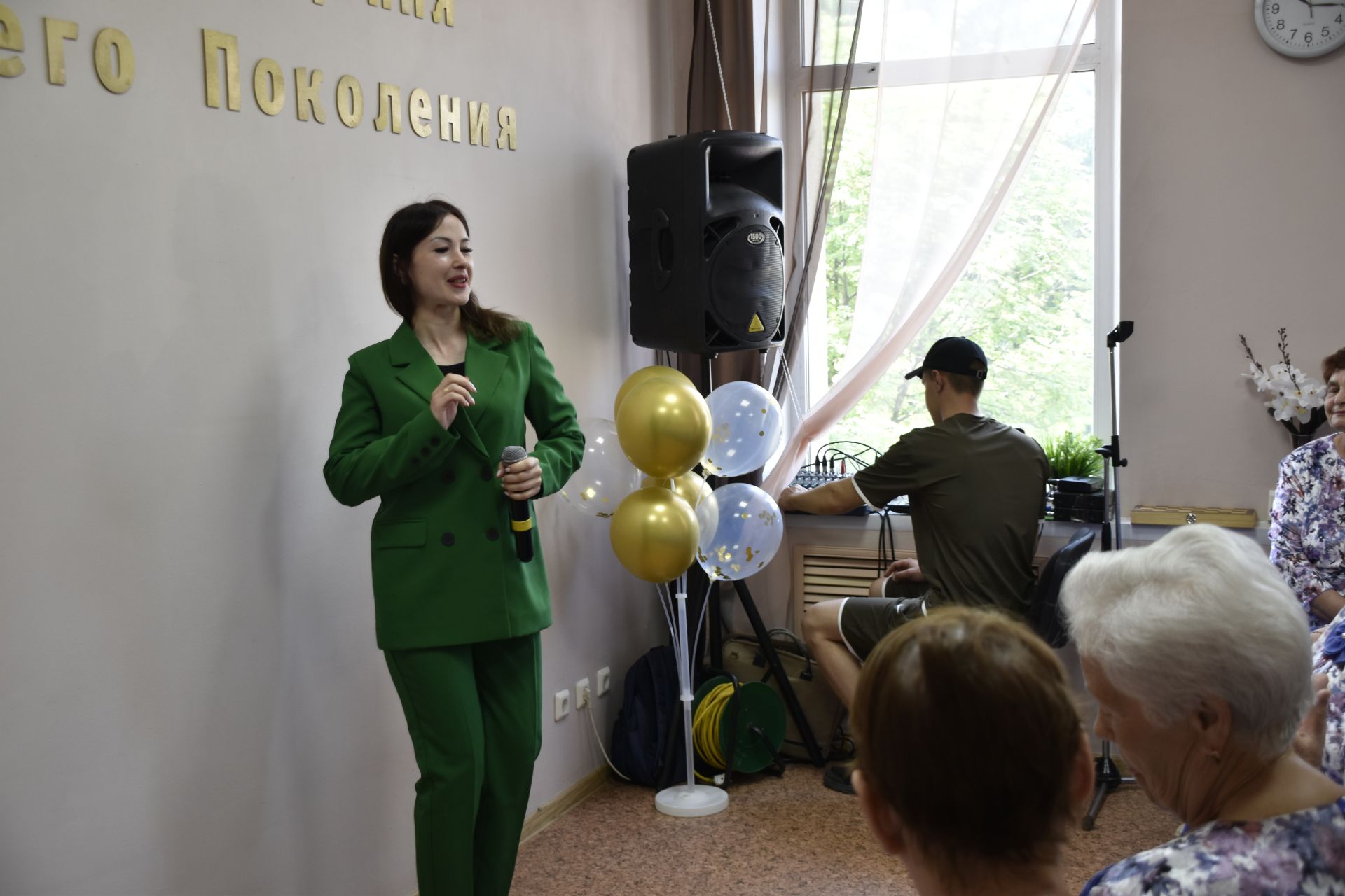 В Мензелинске открыли Центр общения старшего поколения