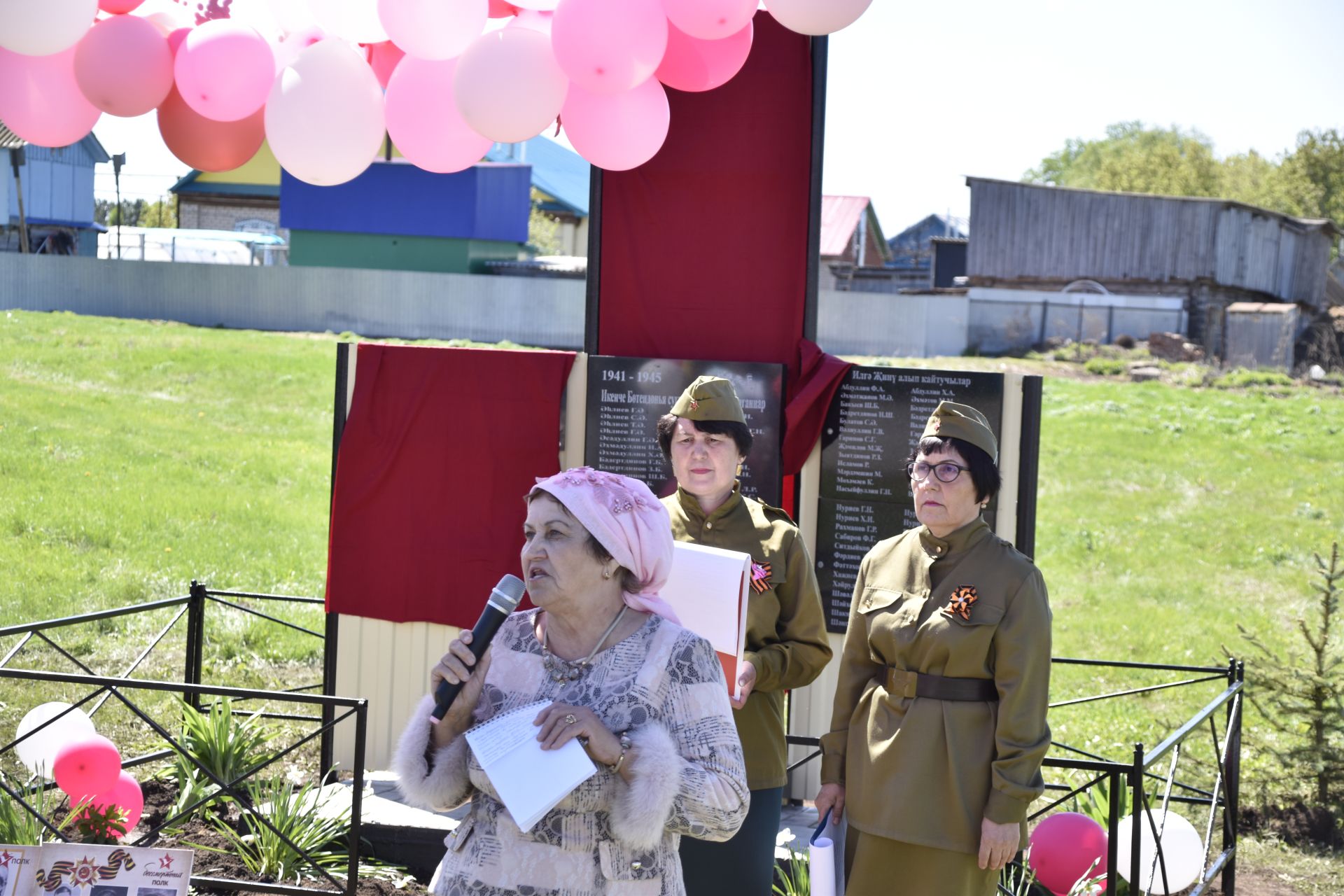 В деревне Кзыл-Тюбяк праздник, посвященный Великой Победе, провели у нового обелиска
