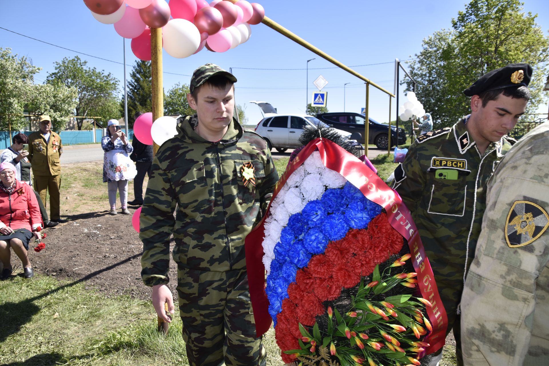 В деревне Кзыл-Тюбяк праздник, посвященный Великой Победе, провели у нового обелиска
