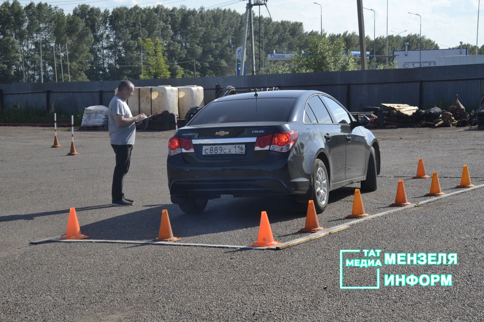 В Мензелинске прошел конкурс «Автоледи-2025»