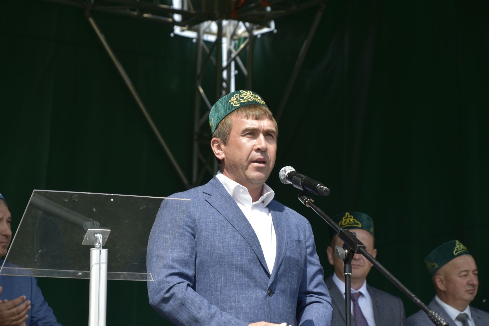 В Мензелинске с размахом отметили Сабантуй