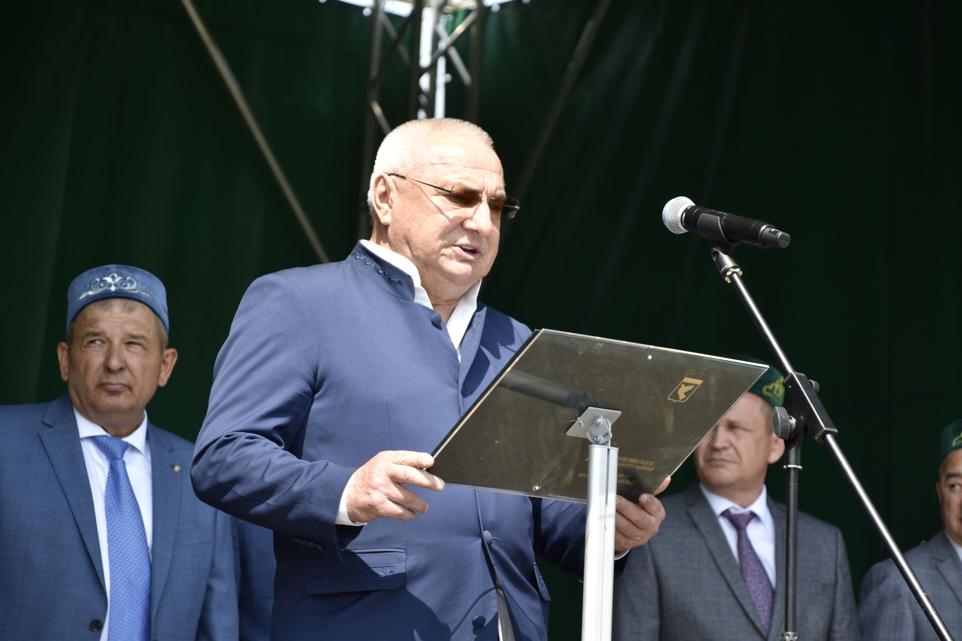В Мензелинске с размахом отметили Сабантуй