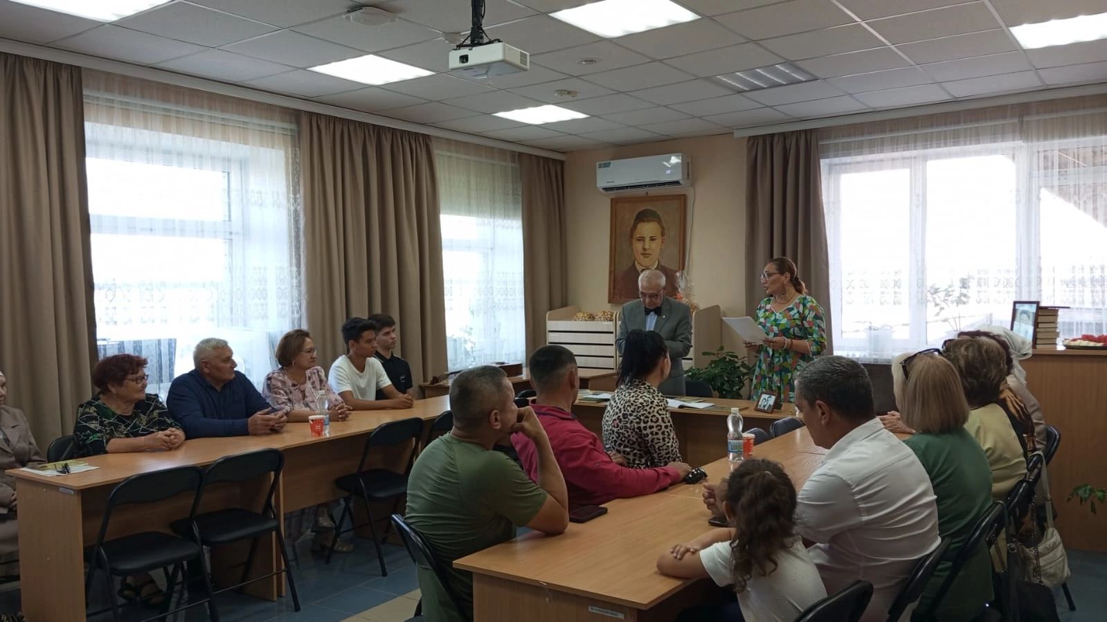 Район үзәк китапханәсендә Минзәлә шагыйрәсе Бәһиҗә Мифтахованың тууының 100 еллыгына багышланган чара узды