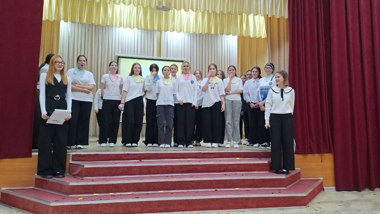 В Мензелинском педагогическом колледже прошла церемония посвящения в студенты