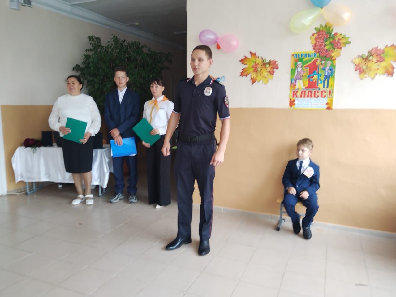 День Знаний в Калтаковской средней школе