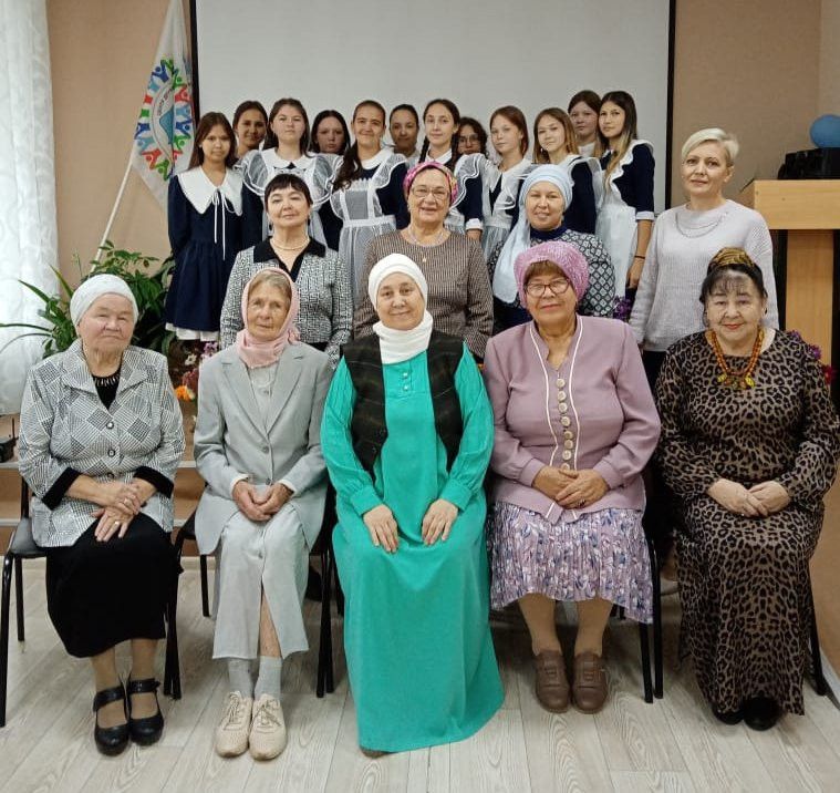 В Доме культурного наследия состоялась встреча с мензелинскими поэтами