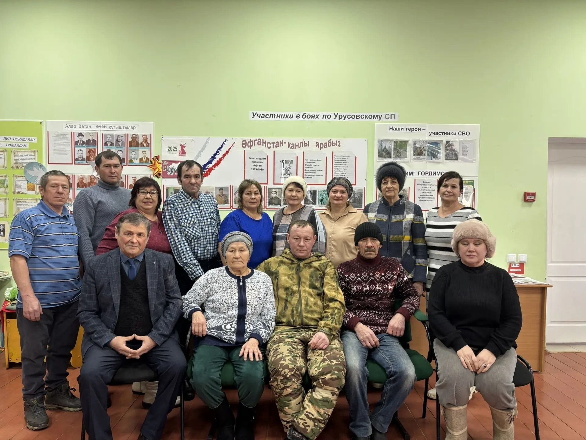 Волонтеры и односельчане передали военному из Урусова Мензелинского района посылку на 10 тысяч рублей