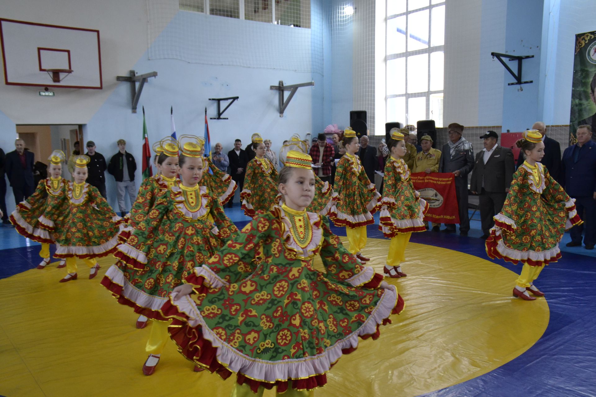 В Мензелинске проходит межрайонный турнир по борье корэш памяти Ильдара Садртдинова