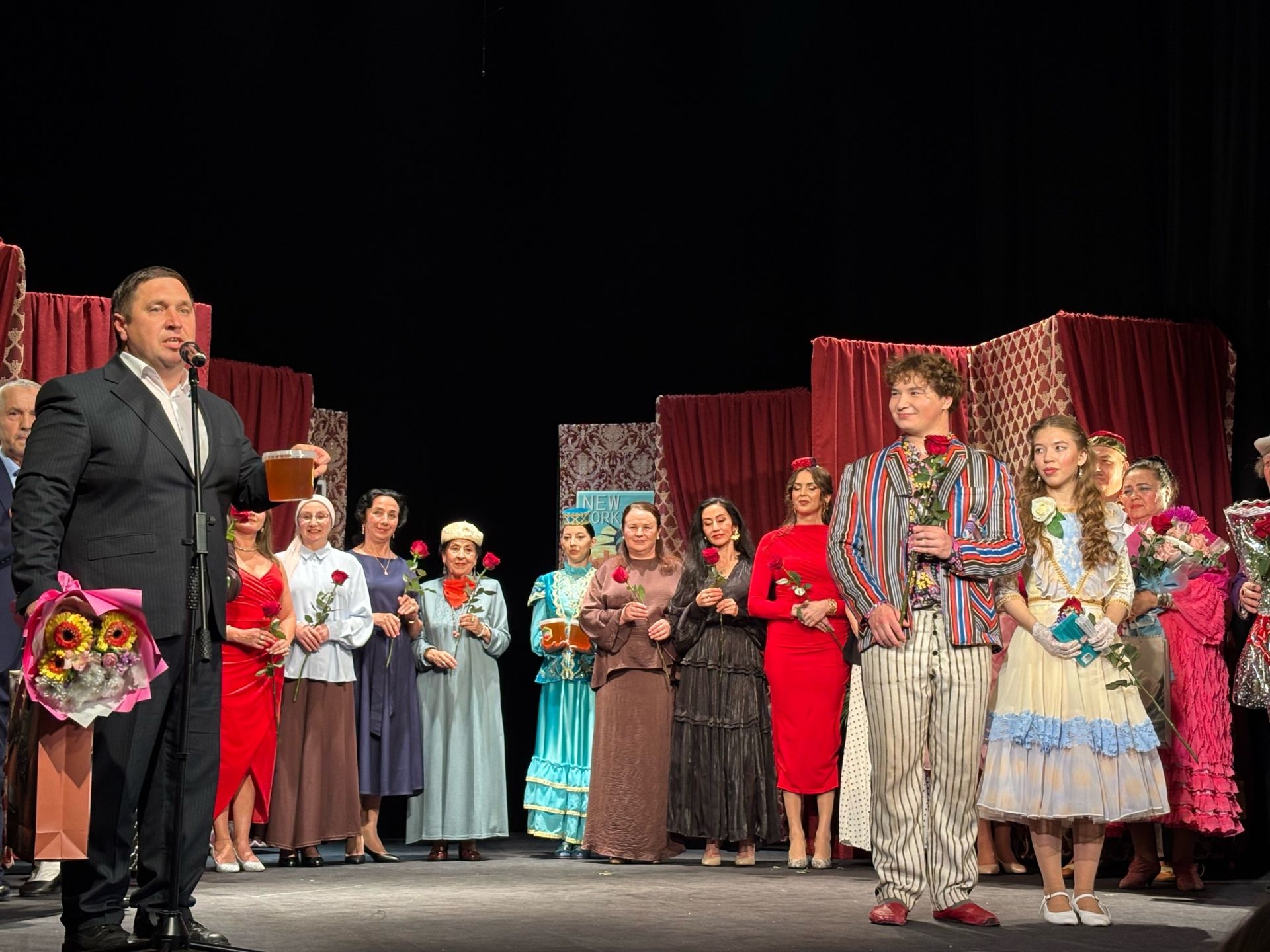 Минзәлә театры 91 нче иҗат сезонын ачты