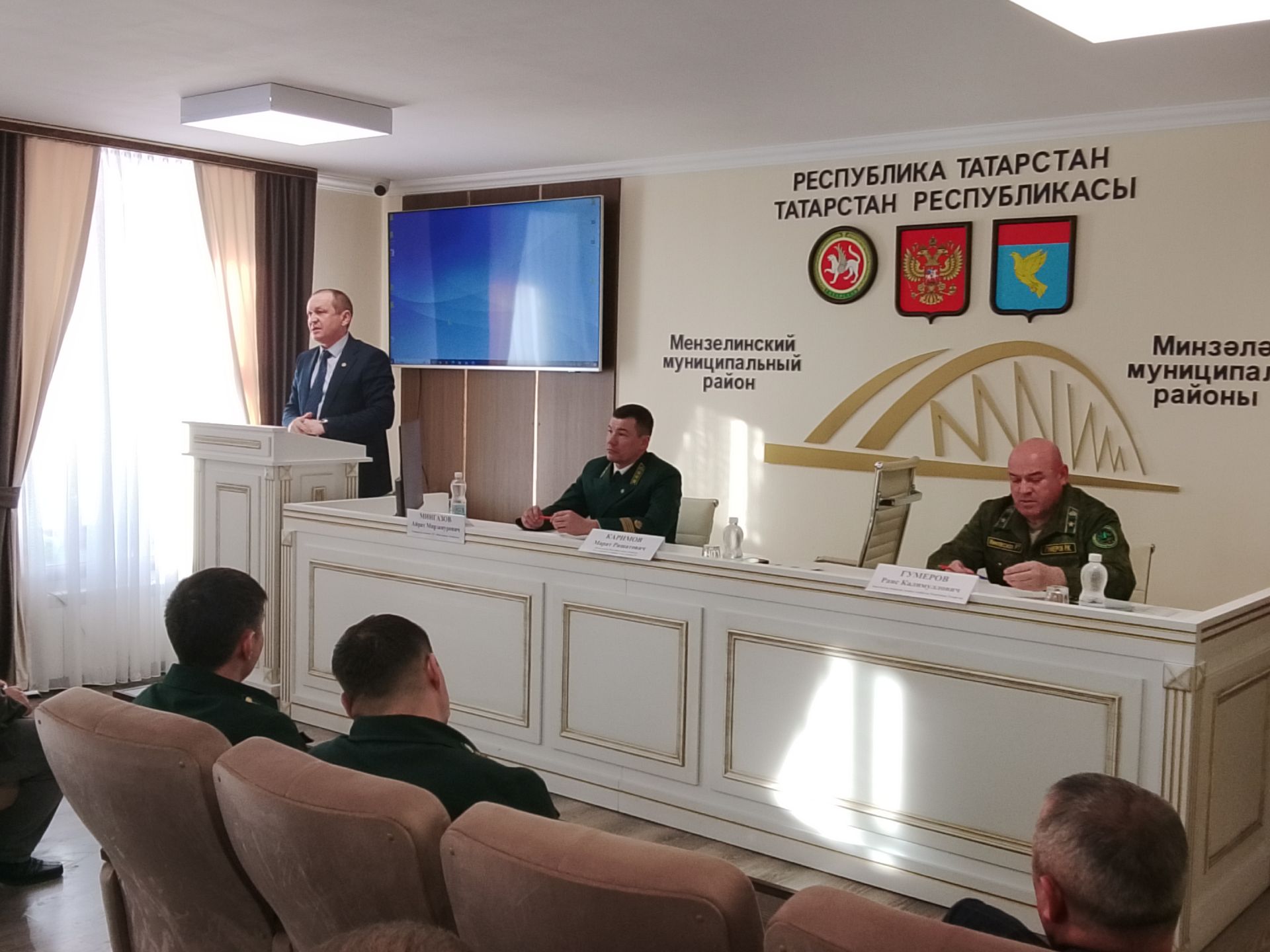 Заместитель министра лесного хозяйства провел совещание в Мензелинске