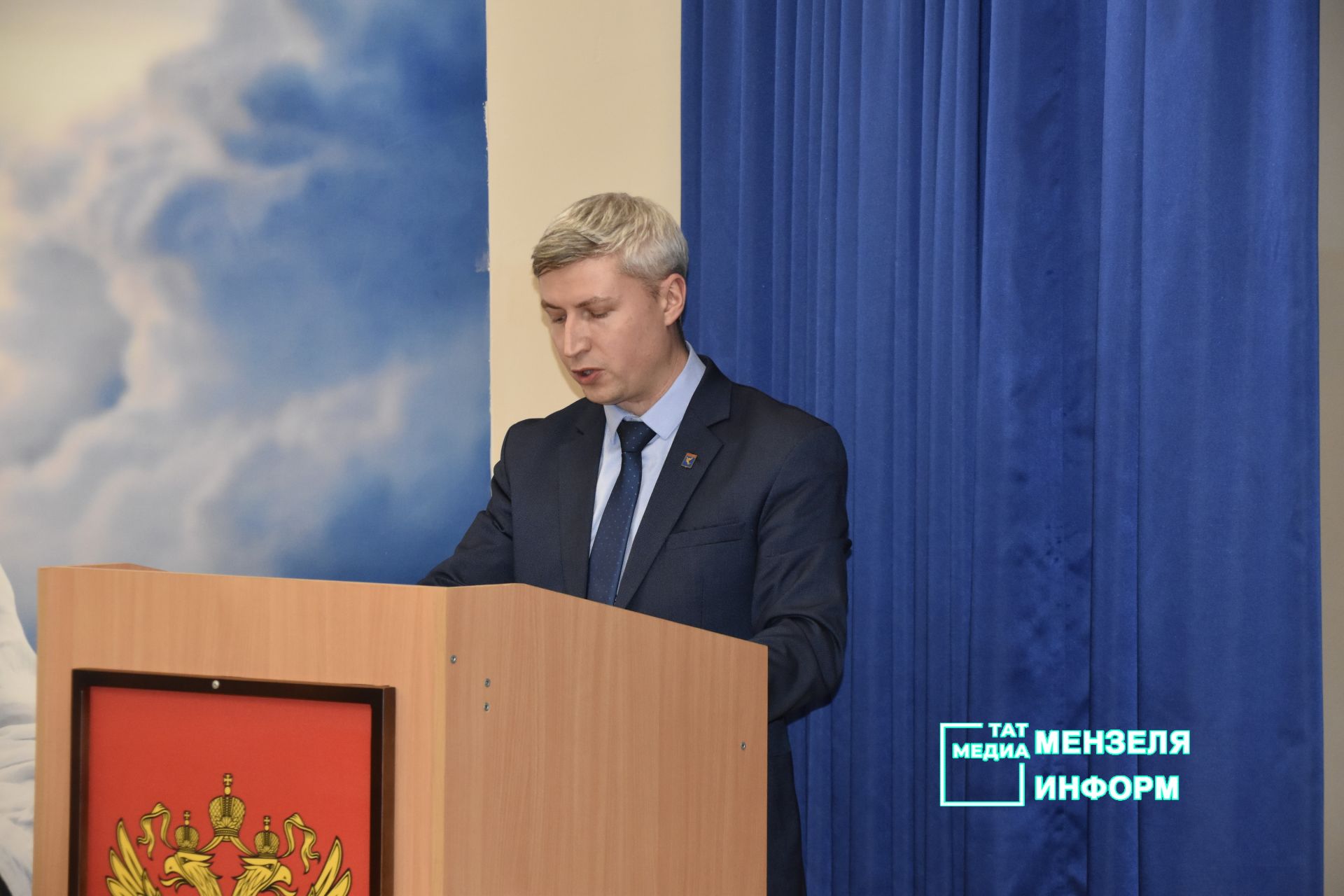 Жители поселка Изыскателей задали главе Мензелинского района наболевшие вопросы