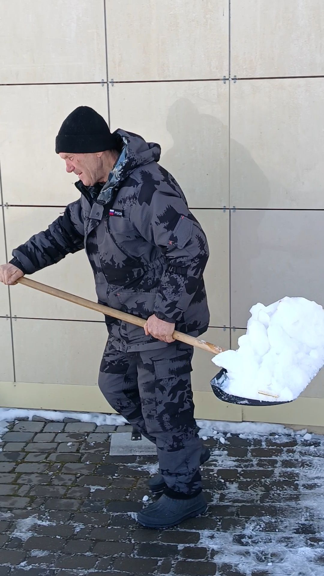 Труд, который ценят: история ответственного дворника