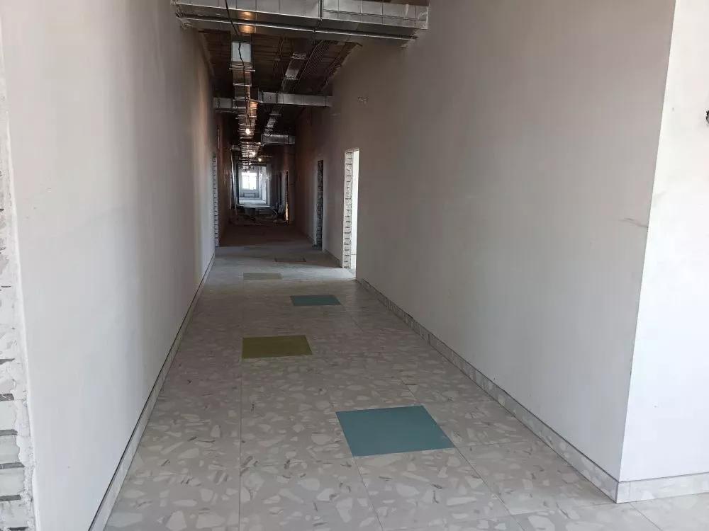 Школа на 500 мест в поселке Садак: финишная прямая строительства