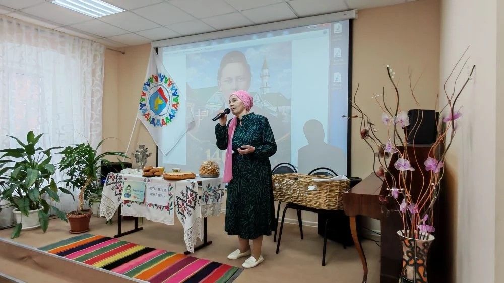 Студенты Мензелинского педагогического колледжа познакомились с творчеством Тукая и национальным наследием