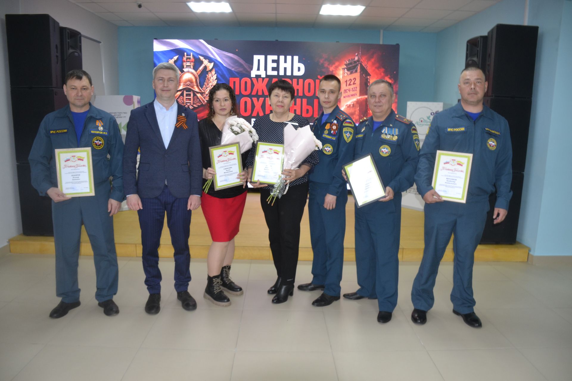 В Мензелинске отметили День пожарной охраны