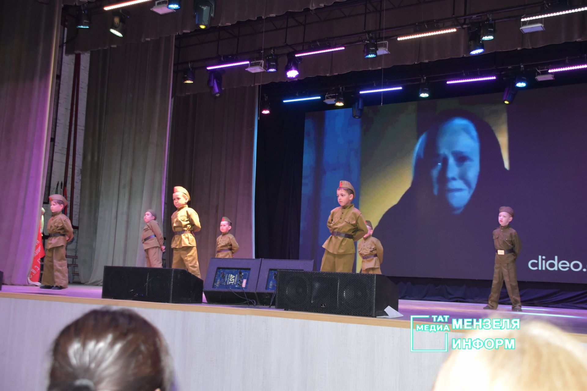 В Мензелинске состоялся большой концерт ко Дню Победы