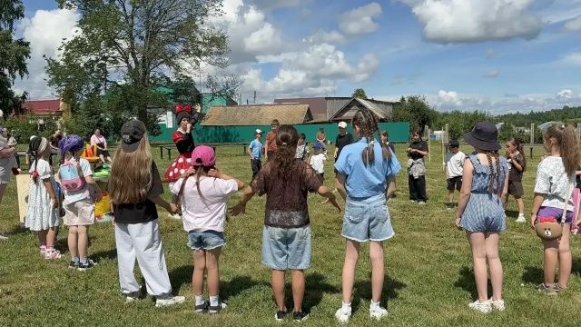 В Топасево организовали праздник для детей