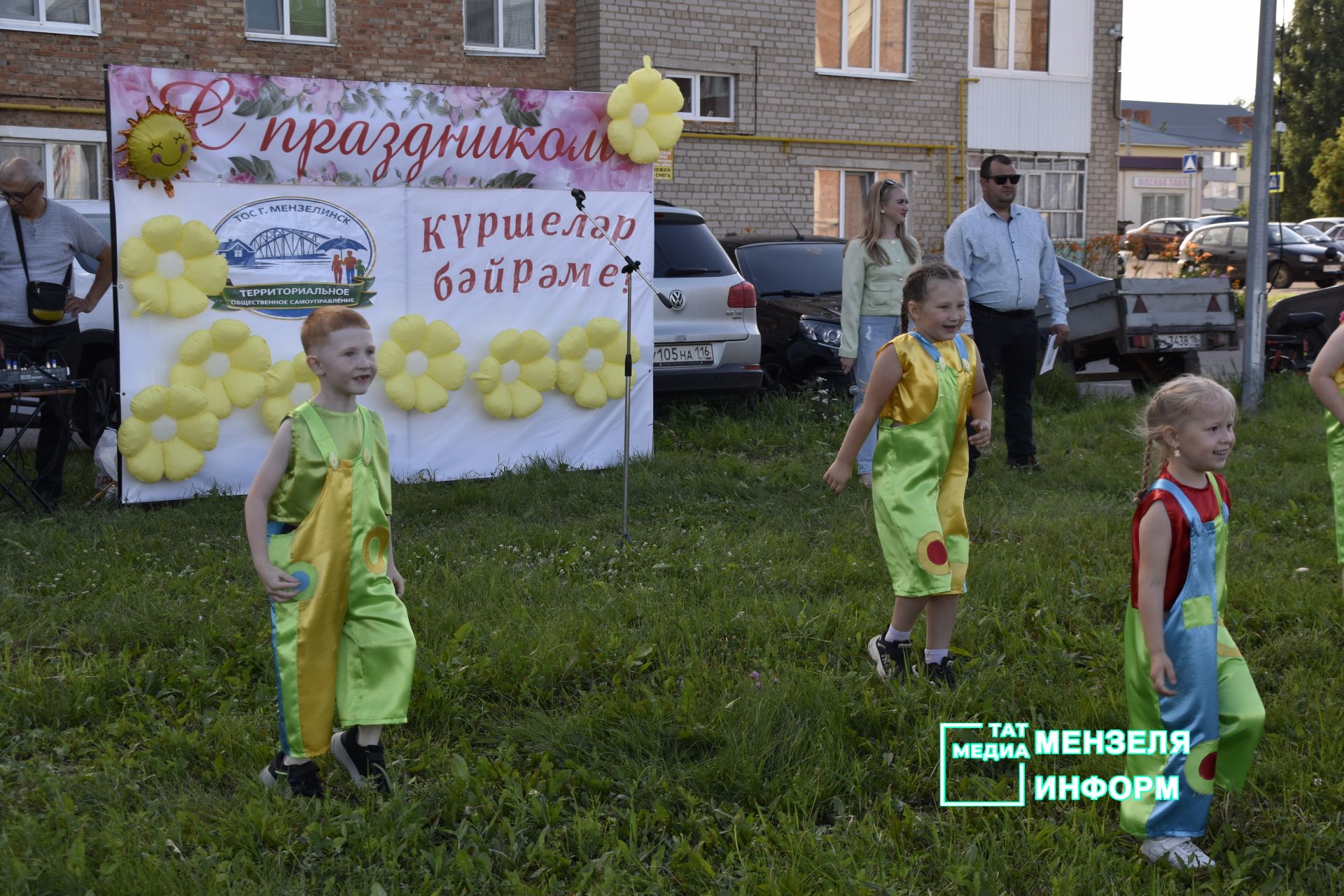 Праздник «Күршеләр» собрал жителей поселка Изыскателей