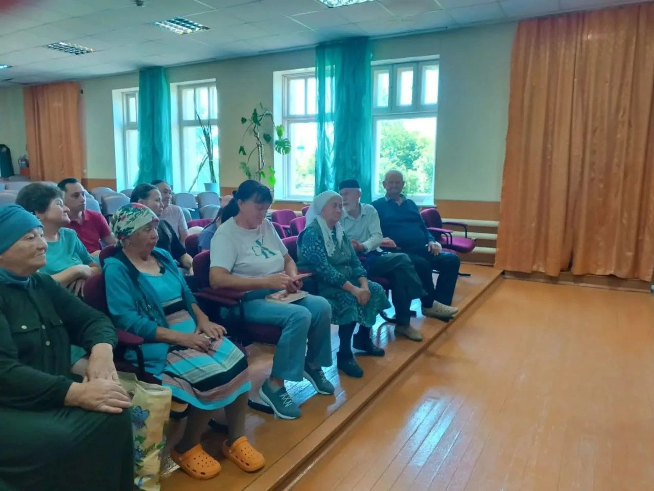 В Мензелинском районе ученые Института истории имени Ш. Марджани АН РТ презентовали новые книги