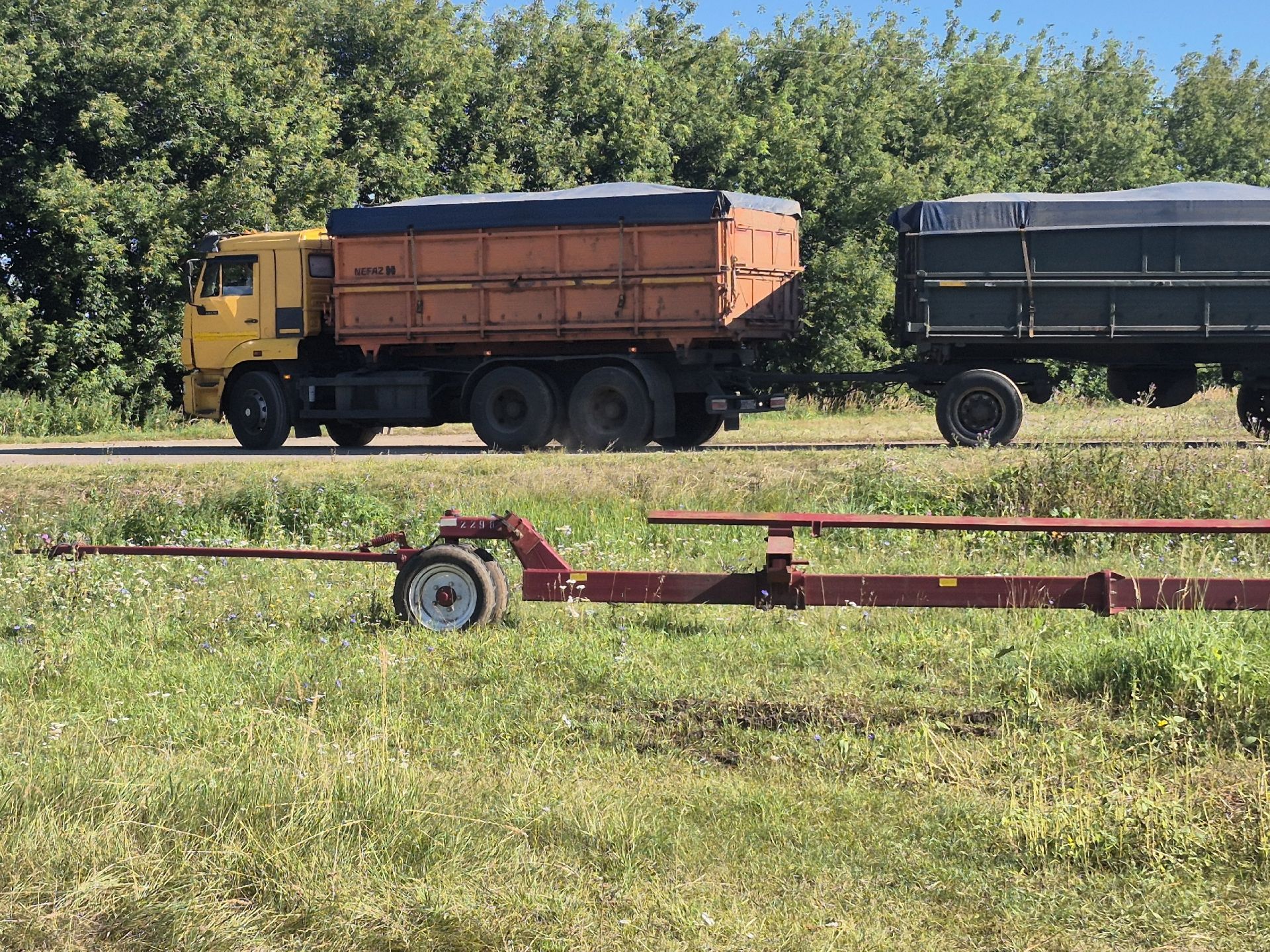 Глава Мензелинского района вручил премии лучшим комбайнерам